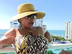 Beautiful Sandra and Her Amazing Ass!